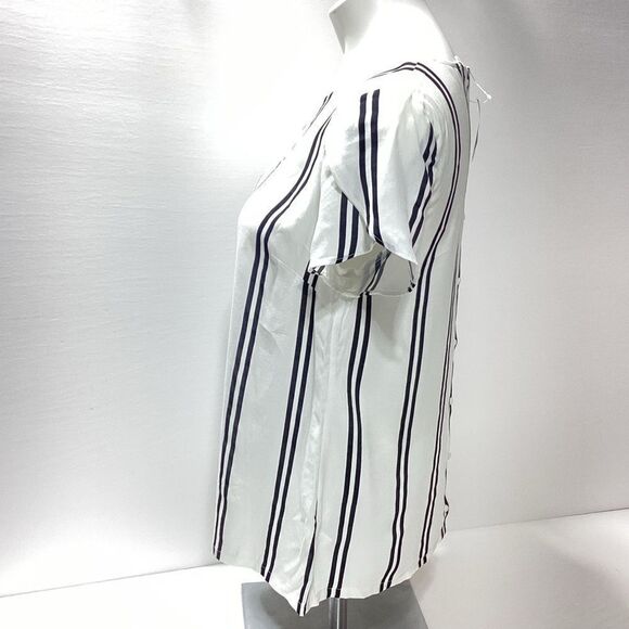 Gap Striped Blouse Rayon Button Back Short Sleeve Black White S NWT - Picture 5 of 12